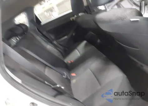 2010 Pontiac Vibe z USA, uszkodzony, nr VIN 5Y2SP6E83AZ404087